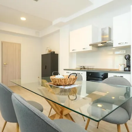Apartment Kolovare *
