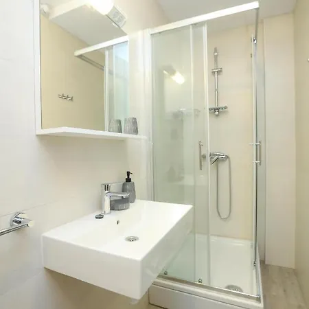 Apartment Kolovare Zadar